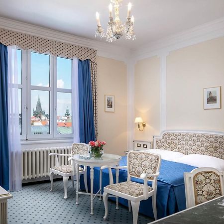 Ambassador Zlata Husa Prague Exterior photo A room at the hotel